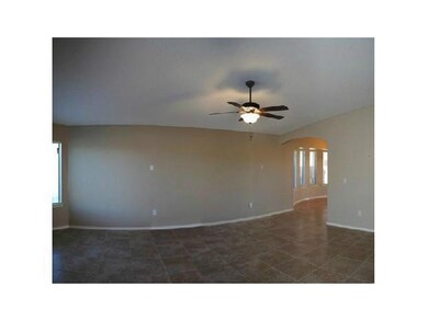 11379 Flor Liatris Dr, Socorro, TX 79927 - photo 5