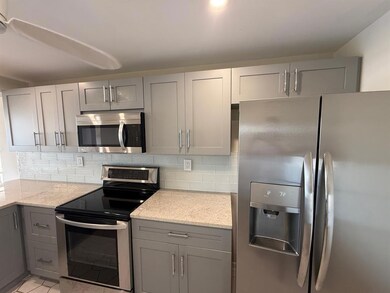 9 Royal Palm Way, Boca Raton, FL 33432 - photo 3