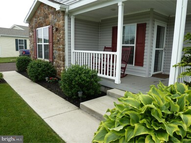 10 Waxwing Cir, Bechtelsville, PA 19505 - photo 2
