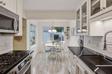 1623 Black Oaks Place N, Plymouth, MN 55447 - photo 2