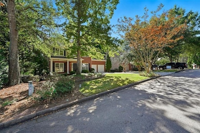 3612 Brookefall Ct, Suwanee, GA 30024 - photo 4