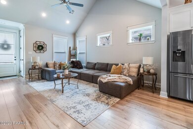 213 Wispering Meadows Rd-5