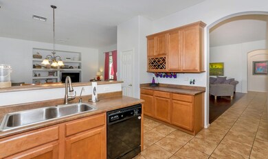3128 W Sentinel Rock Road