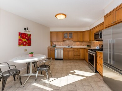 Imperial Towers unit 614, Chestnut Hill, MA 02467 - photo 5