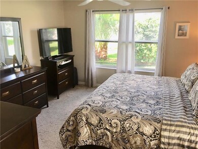 1308 Landeros Ln, Lady Lake, FL 32159 - photo 7