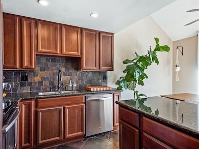 524 Via de la Valle unit E, Solana Beach, CA 92075 - photo 6