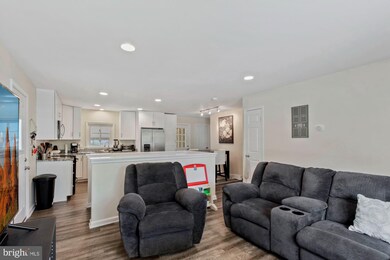 3361 Cranberry S, Laurel, MD 20724 - photo 5