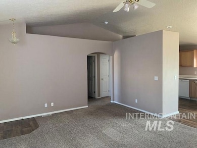 1201 W Teton Ave, Nampa, ID 83686 - photo 5