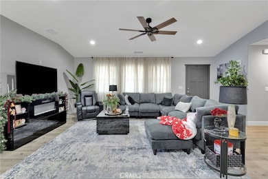 21533 Del Oro Rd, Apple Valley, CA 92308 - photo 5