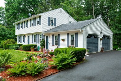 3 Olde Coach Rd, Derry, NH 03038 - photo 4