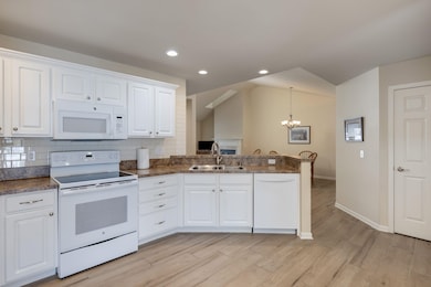 112 Northlight Way unit 53, Fitchburg, WI 53711 - photo 5