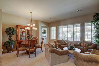 Living / Dining Room.