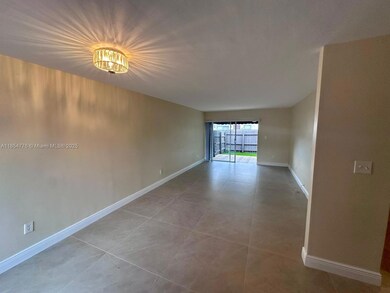 11339 SW 71st Ln unit 11338, Miami, FL 33173 - photo 4