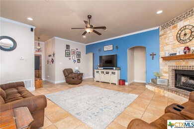 887 Pheasant Cir, Copperas Cove, TX 76522 - photo 4