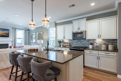 136 Midtown Ave, Summerville, SC 29486 - photo 3