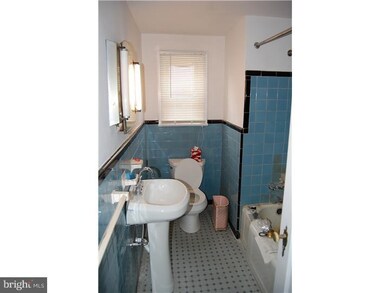 115 W Red Bank Ave, West Deptford, NJ 08096 - photo 4