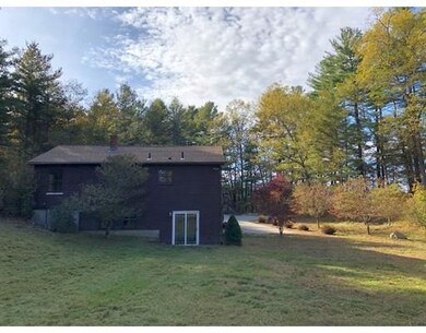 8 Drury Ln, Oxford, MA 01540 - photo 2