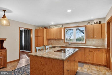 18 Golfview Ln, Reading, PA 19606 - photo 6