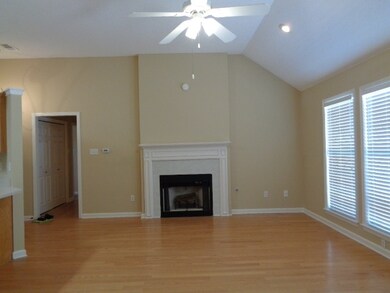 94 Starksville St, Hernando, MS 38632 - photo 2