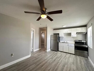 639 SW 5th St unit 2, Belle Glade, FL 33430 - photo 2