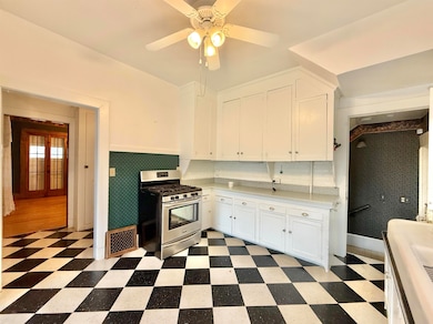 647 Milwaukee Rd, Beloit, WI 53511 - photo 7