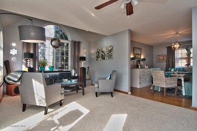 2275 Mountain Laurel Dr, Effort, PA 18330 - photo 5