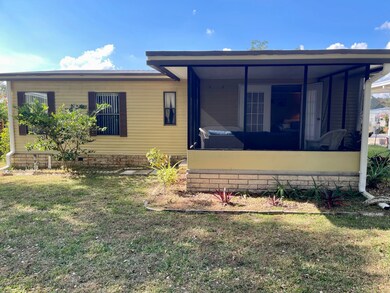 614 Sycamore Square, Lady Lake, FL 32159 - photo 5