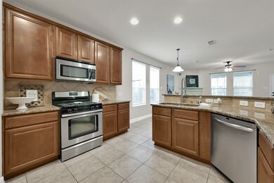 31307 Evergreen Park Ln, Spring, TX 77386 - photo 7