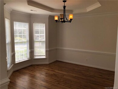 Large dining room with crown, chair & tray molding
