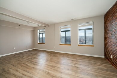 315 Rantoul St unit 204, Beverly, MA 01915 - photo 3