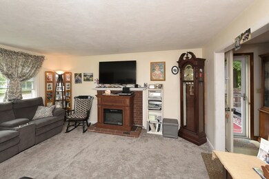 7 Meadow Pkwy, Franklin, MA 02038 - photo 7