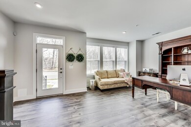 12022 N Shore Dr, Reston, VA 20190 - photo 5