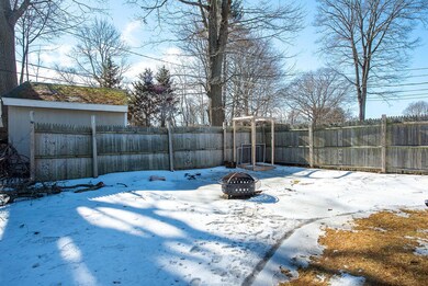 16-18 Macdougal St, Kittery, ME 03904 - photo 5