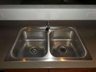 Kitchen sink