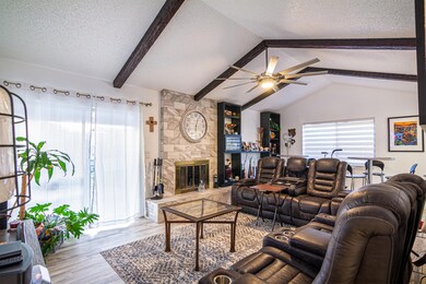 3321 Beachcomber _ 006