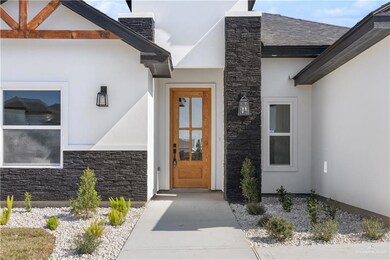 1801 Jared Dr, San Juan, TX 78589 - photo 3