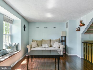 9623 Quarry Bridge Ct, Columbia, MD 21046 - photo 2