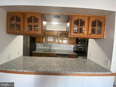 900 Cedar Crest Ct unit H, Edgewood, MD 21040 - photo 5