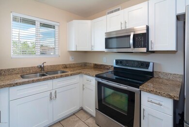 549 E Franklin Ave, Mesa, AZ 85204 - photo 7