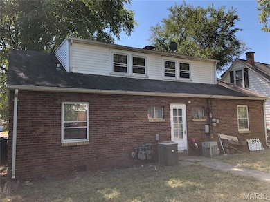 213 Brackett St, Swansea, IL 62226 - photo 2