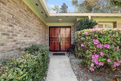 5330 Clarendon Rd, Jacksonville, FL 32205 - photo 3