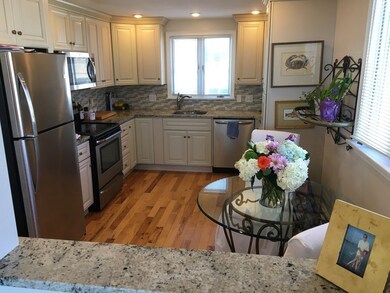 44 Humphrey St unit PH4, Swampscott, MA 01907 - photo 3