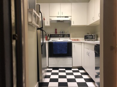 26 Battery St unit 2, Boston, MA 02109 - photo 4