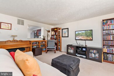 9607 Glendower Ct, Laurel, MD 20723 - photo 5