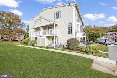 27 Versailles Ct, Trenton, NJ 08619 - photo 4