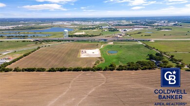 1210 W Industrial Blvd, Cleburne, TX 76033 - photo 4