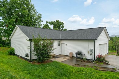 293 Ellis Cir, Chatsworth, GA 30705 - photo 5