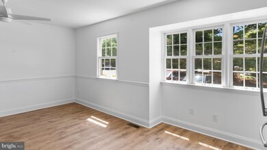 4101 Fox Pointe Ct unit 4101, Glen Mills, PA 19342 - photo 5