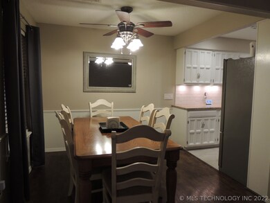 2504 E Fort Worth St, Broken Arrow, OK 74014 - photo 7