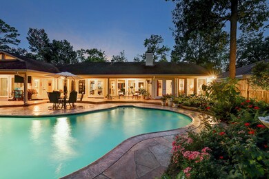 10310 Shady River Dr, Houston, TX 77042 - photo 2